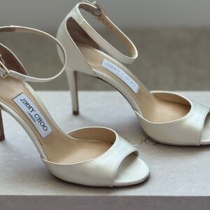 Jimmy Choo Annie 85 Ivory Satin EU 36